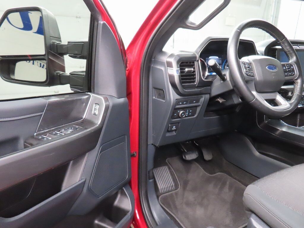 2022 Ford F-150 4x4 SuperCrew XLT Fond du Lac WI 2022 Ford F-150 4x4 SuperCrew XLT Fond du Lac WI