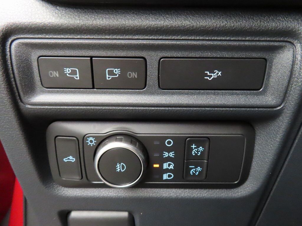 2022 Ford F-150 4x4 SuperCrew XLT Fond du Lac WI 2022 Ford F-150 4x4 SuperCrew XLT Fond du Lac WI