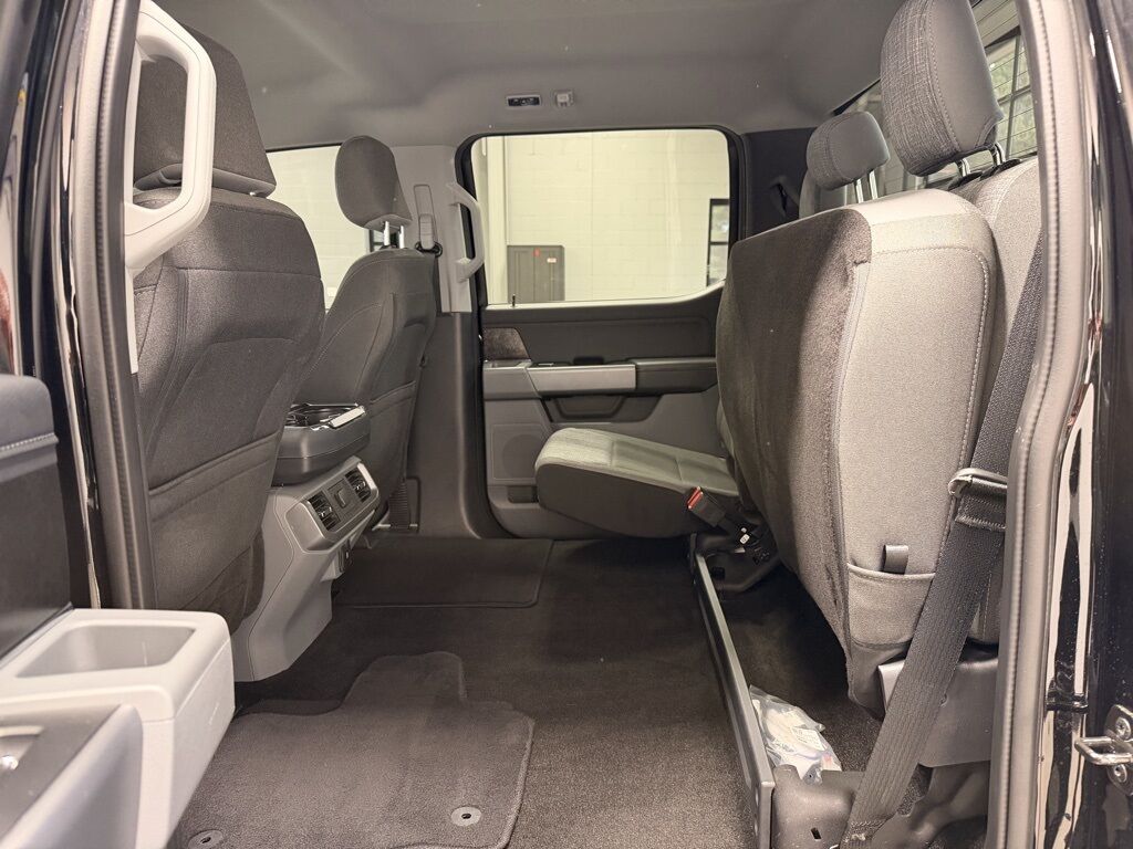 2022 Ford F-150 4x4 SuperCrew XLT Minocqua WI 2022 Ford F-150 4x4 SuperCrew XLT Minocqua WI