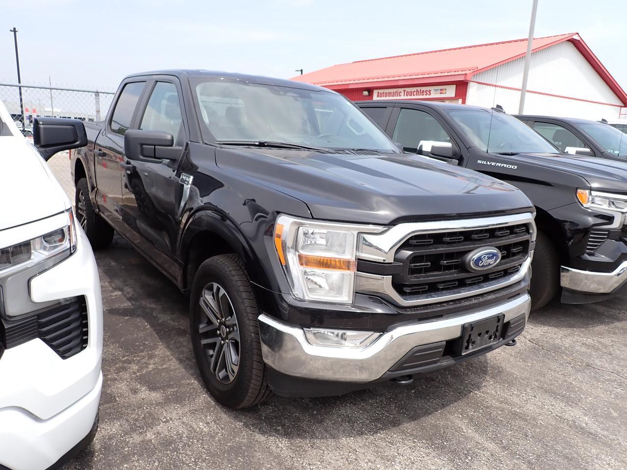 2022 Ford F-150 XLT SUPERCREW 5.5-FT BOX 4WD Listowel ON 2022 Ford F-150 XLT SUPERCREW 5.5-FT BOX 4WD Listowel ON