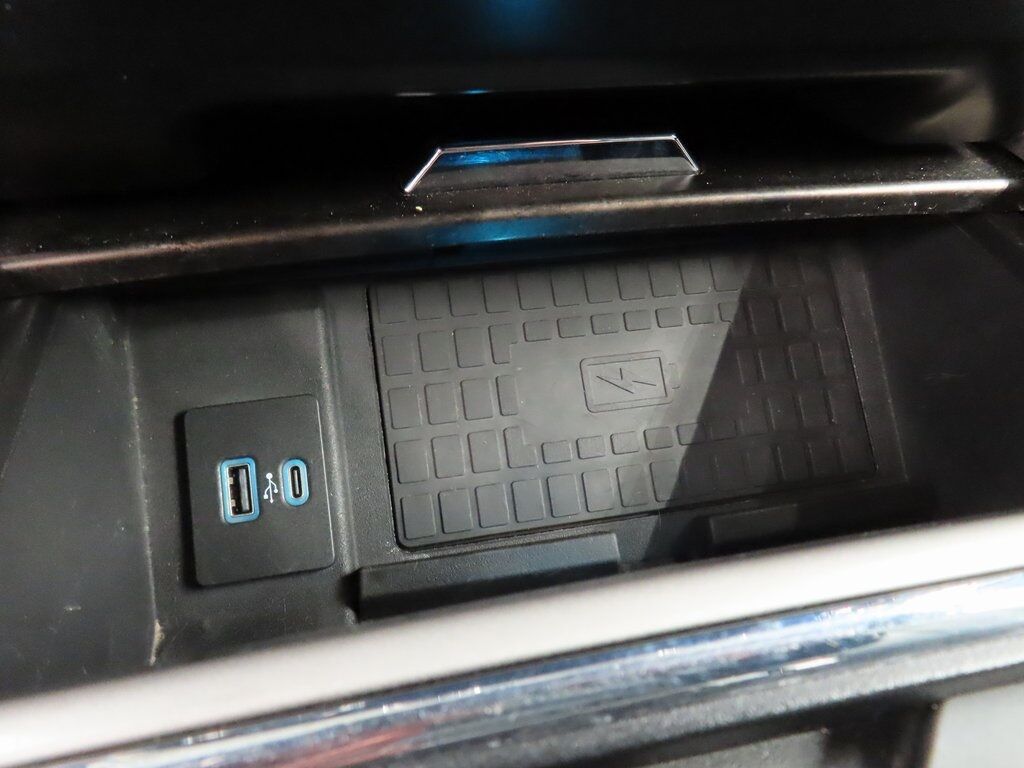 2022 Ford F-250 Super Duty 4x4 Crew Cab Lariat Fond du Lac WI 2022 Ford F-250 Super Duty 4x4 Crew Cab Lariat Fond du Lac WI