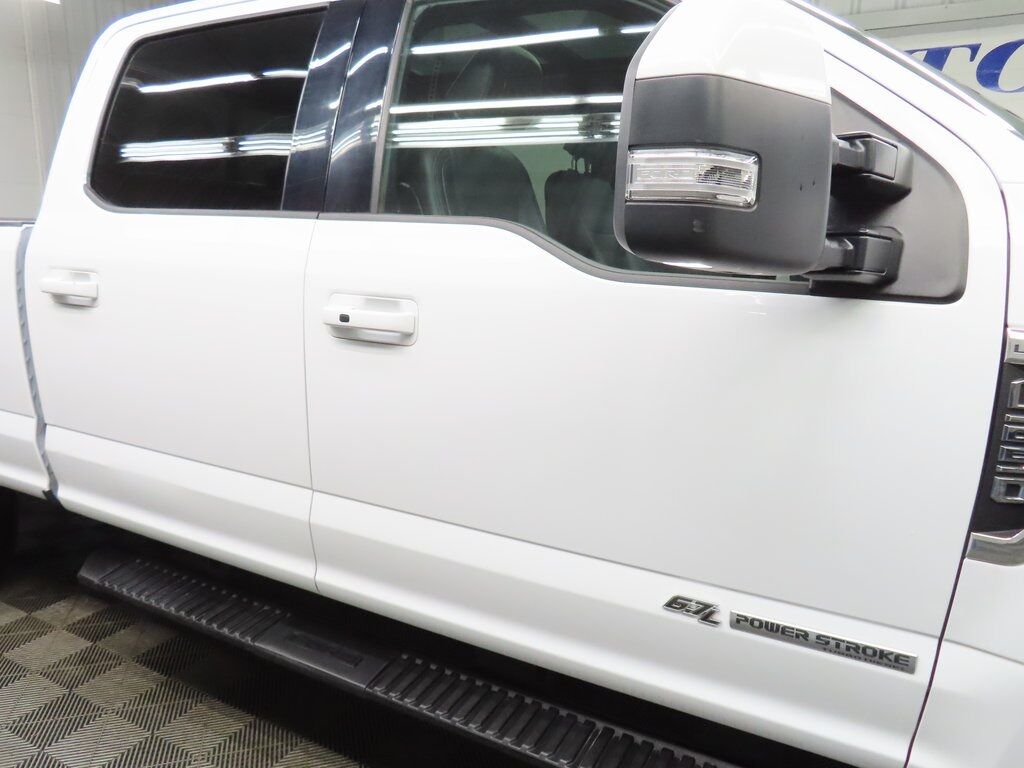 2022 Ford F-250 Super Duty 4x4 Crew Cab Lariat Fond du Lac WI 2022 Ford F-250 Super Duty 4x4 Crew Cab Lariat Fond du Lac WI