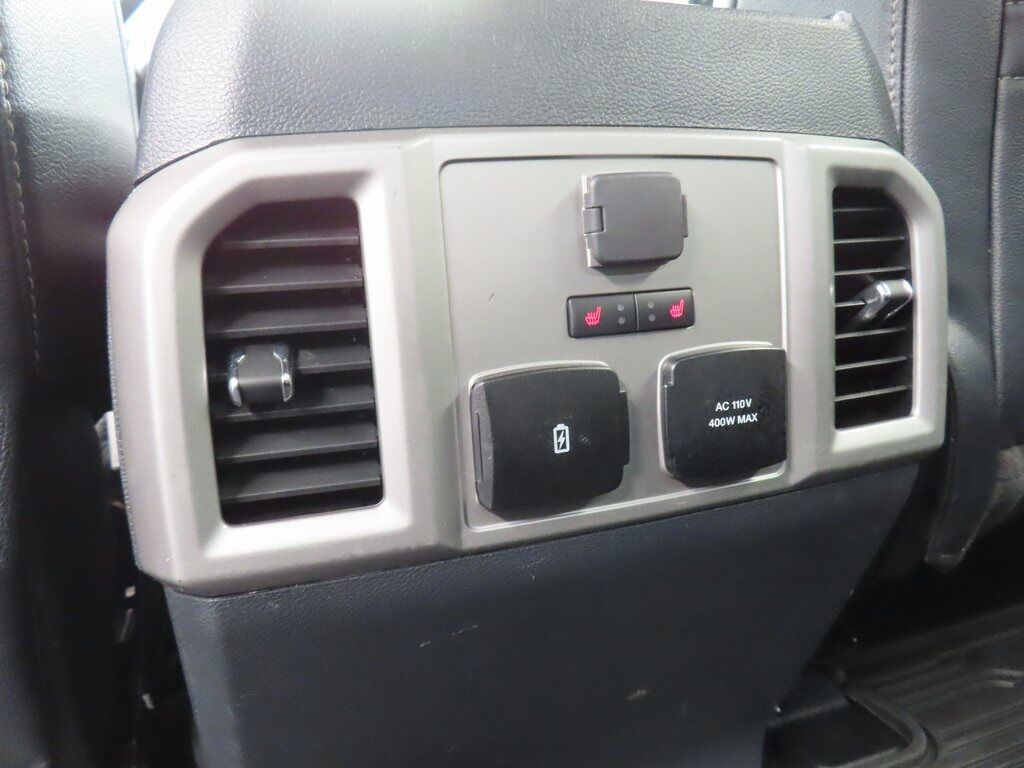 2022 Ford F-250 Super Duty 4x4 Crew Cab Lariat Fond du Lac WI 2022 Ford F-250 Super Duty 4x4 Crew Cab Lariat Fond du Lac WI