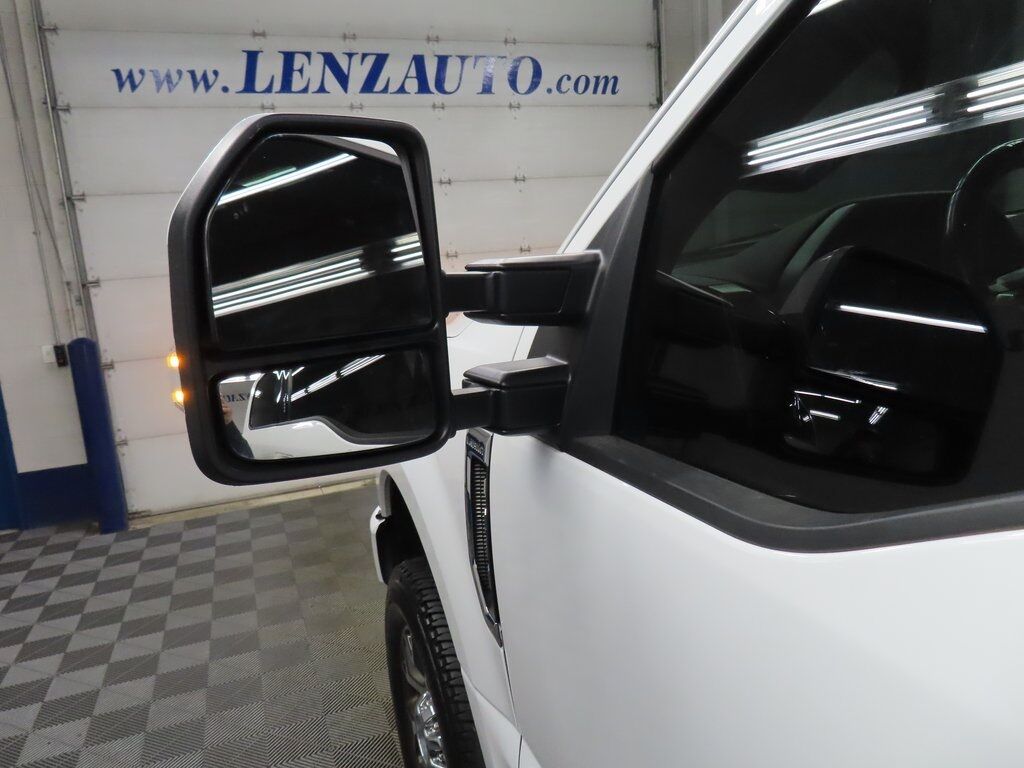 2022 Ford F-250 Super Duty 4x4 Crew Cab Lariat Fond du Lac WI 2022 Ford F-250 Super Duty 4x4 Crew Cab Lariat Fond du Lac WI