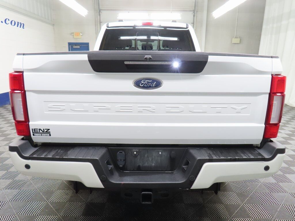2022 Ford F-250 Super Duty 4x4 Crew Cab Lariat Fond du Lac WI 2022 Ford F-250 Super Duty 4x4 Crew Cab Lariat Fond du Lac WI