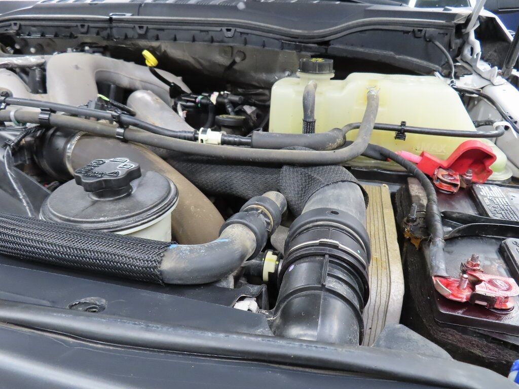 2022 Ford F-250 Super Duty 4x4 Crew Cab Lariat Fond du Lac WI 2022 Ford F-250 Super Duty 4x4 Crew Cab Lariat Fond du Lac WI