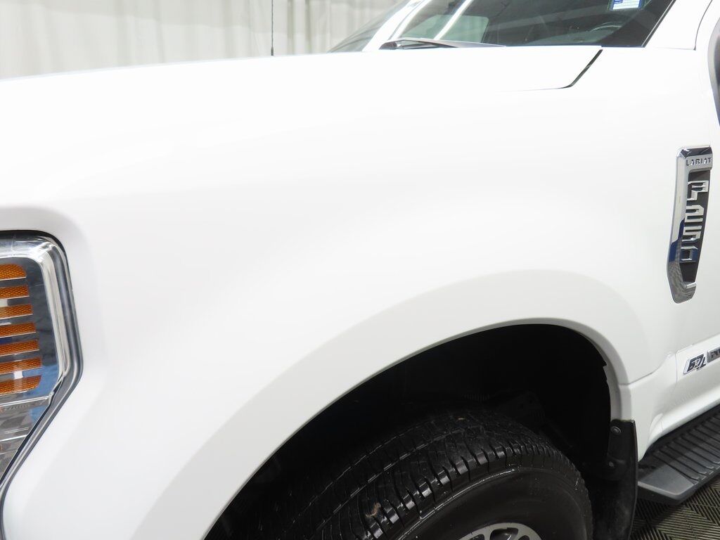 2022 Ford F-250 Super Duty 4x4 Crew Cab Lariat Fond du Lac WI 2022 Ford F-250 Super Duty 4x4 Crew Cab Lariat Fond du Lac WI