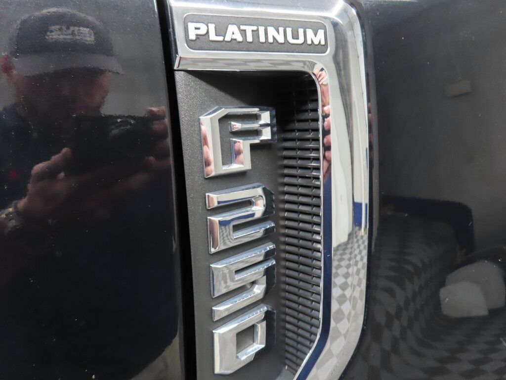 2022 Ford F-250 Super Duty 4x4 Crew Cab Platinum Fond du Lac WI 2022 Ford F-250 Super Duty 4x4 Crew Cab Platinum Fond du Lac WI