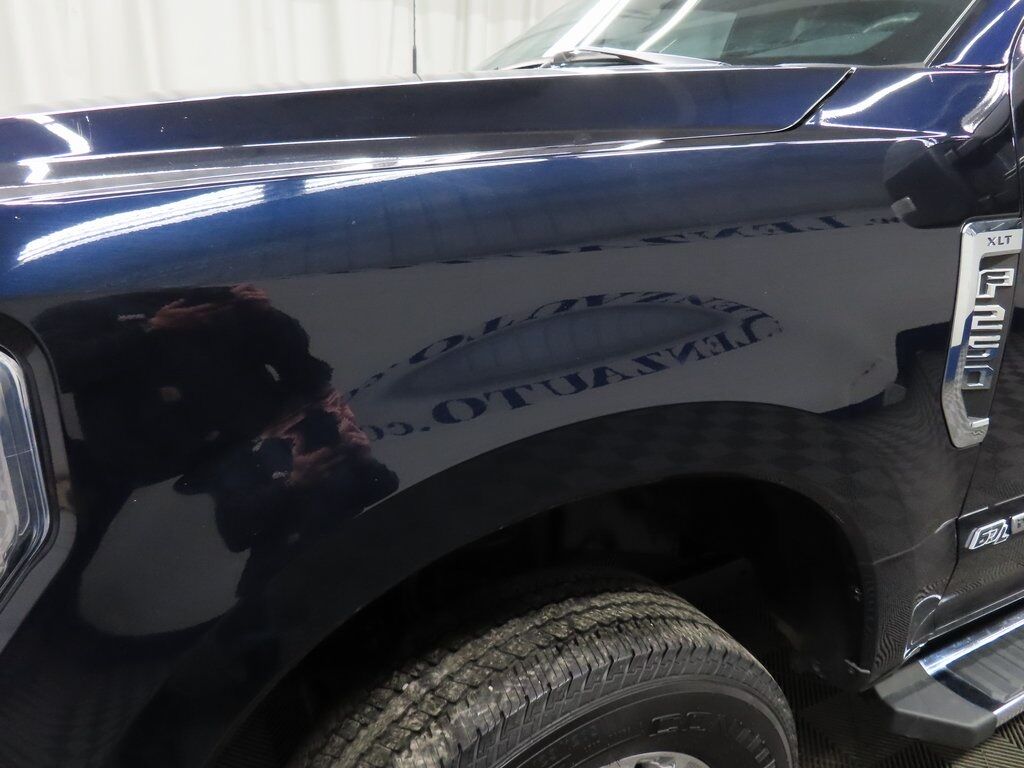 2022 Ford F-250 Super Duty 4x4 Crew Cab XLT Fond du Lac WI 2022 Ford F-250 Super Duty 4x4 Crew Cab XLT Fond du Lac WI