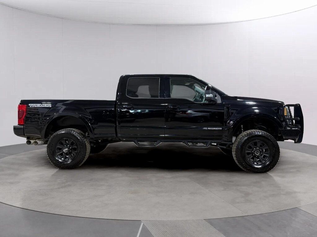 2022 Ford F-250SD Lariat w/Ultimate, Black Appearance &amp; Tremor Pkg San Clemente CA