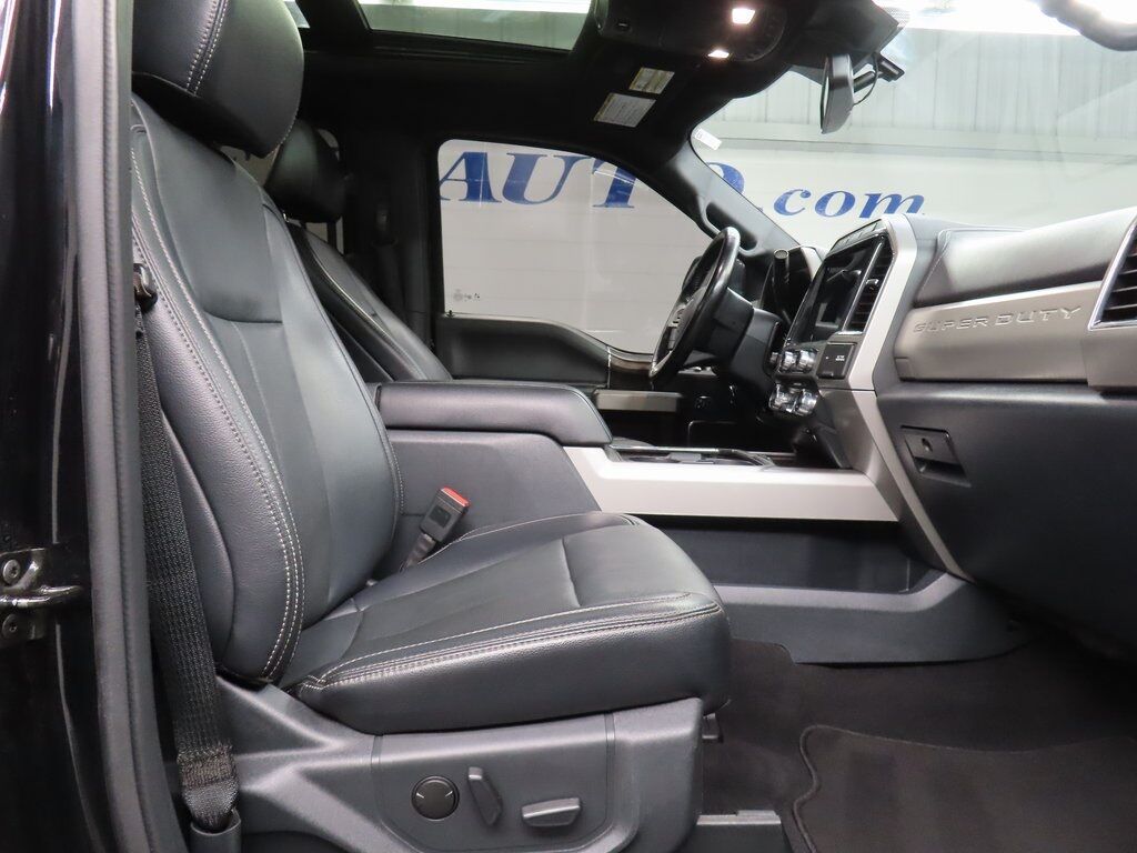 2022 Ford F-350 Super Duty 4x4 Crew Cab Lariat SRW Fond du Lac WI 2022 Ford F-350 Super Duty 4x4 Crew Cab Lariat SRW Fond du Lac WI