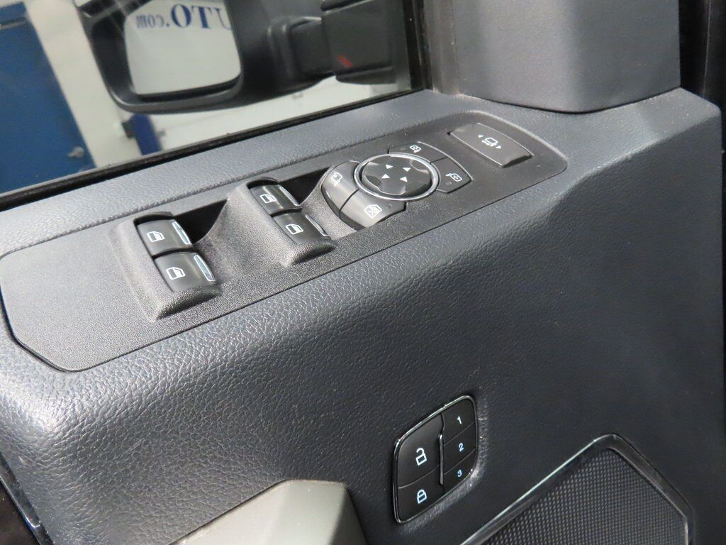 2022 Ford F-350 Super Duty 4x4 Crew Cab Lariat SRW Fond du Lac WI 2022 Ford F-350 Super Duty 4x4 Crew Cab Lariat SRW Fond du Lac WI