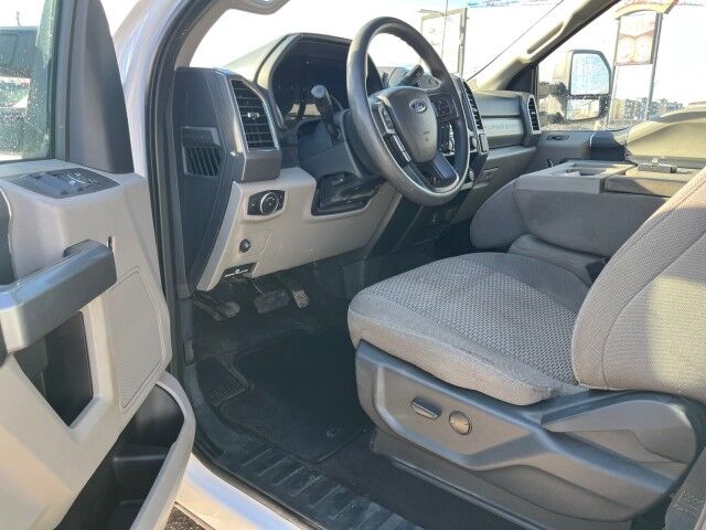 2022 Ford Super Duty F-350 XLT Grande Prairie AB 2022 Ford Super Duty F-350 XLT Grande Prairie AB