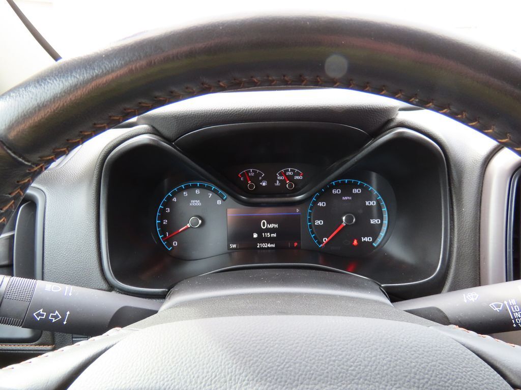 2022 GMC Canyon AT4 w/Leather