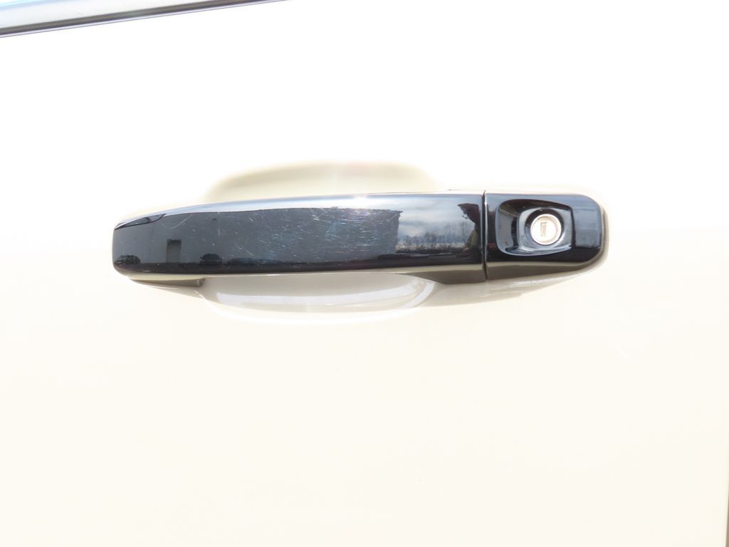 2022 GMC Canyon AT4 w/Leather