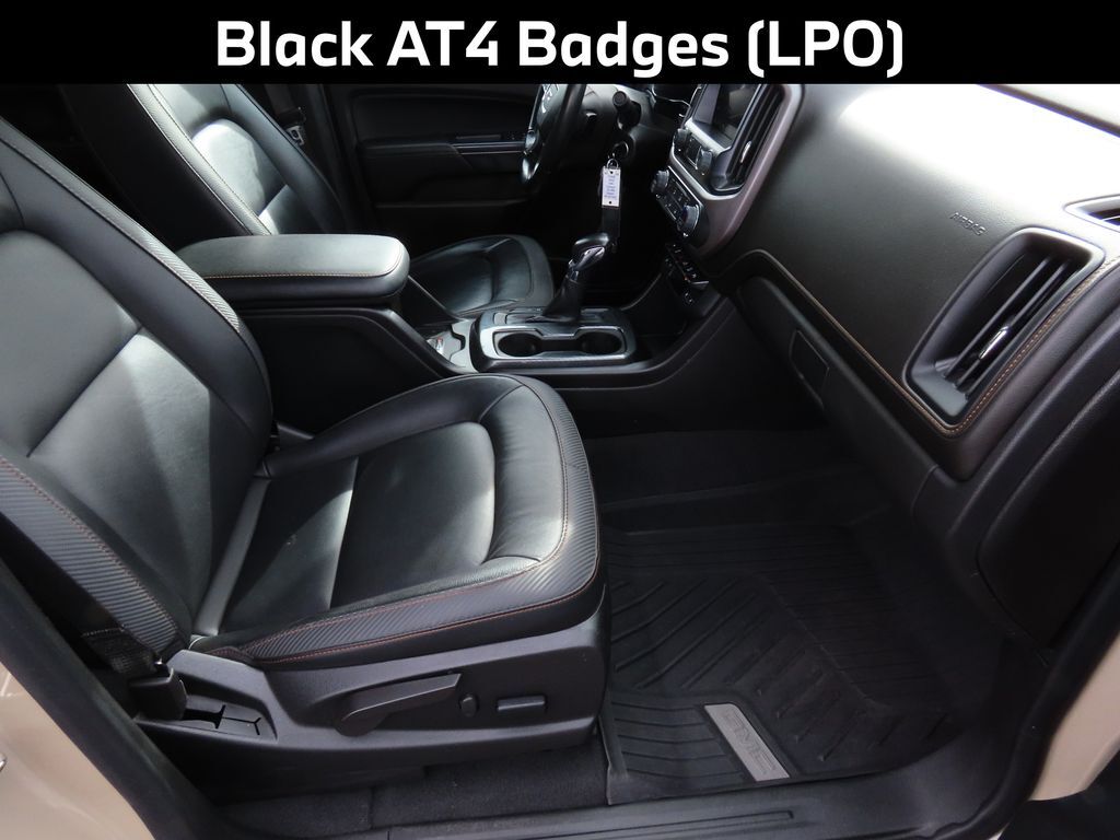 2022 GMC Canyon AT4 w/Leather