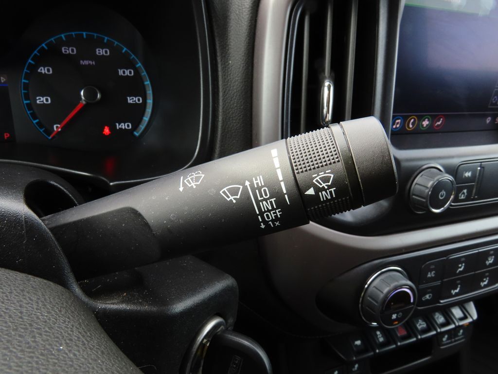 2022 GMC Canyon AT4 w/Leather