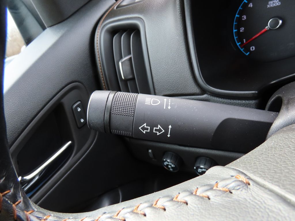 2022 GMC Canyon AT4 w/Leather