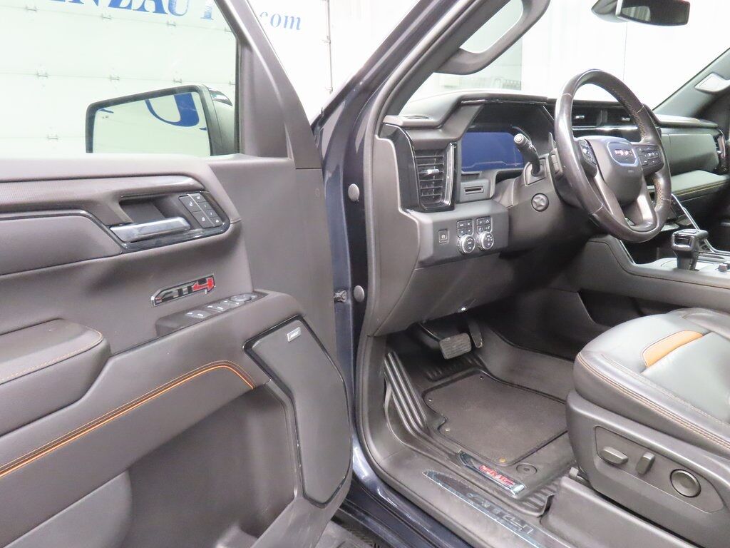 2022 GMC Sierra 1500 4x4 Crew Cab AT4 Fond du Lac WI 2022 GMC Sierra 1500 4x4 Crew Cab AT4 Fond du Lac WI