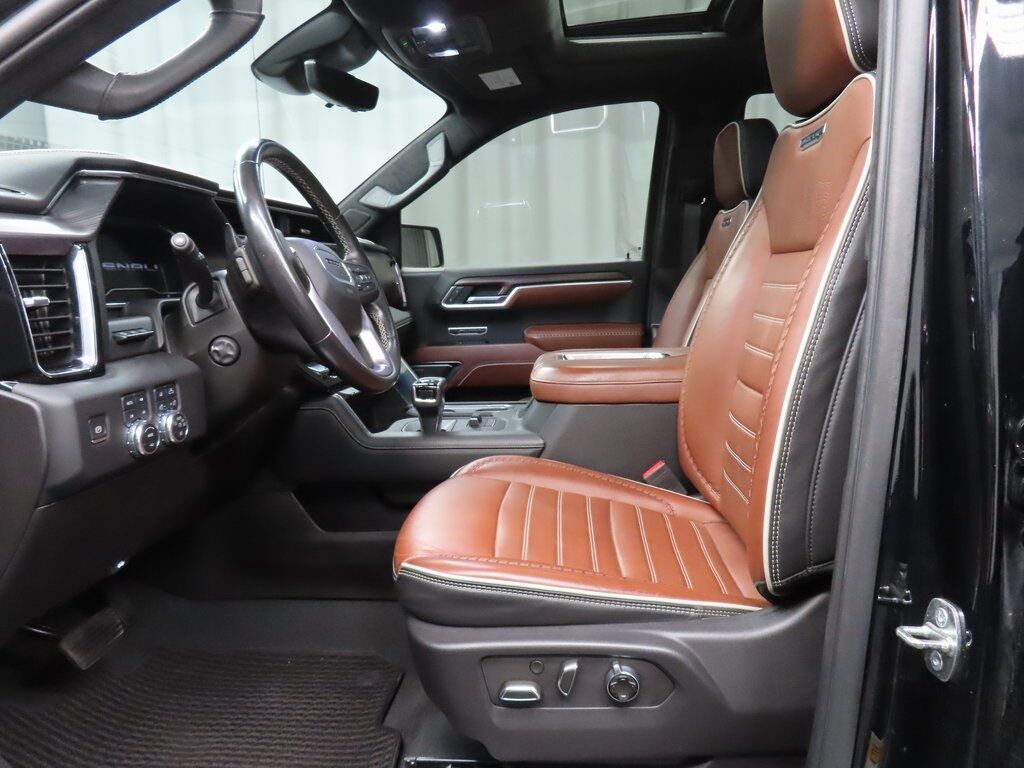 2022 GMC Sierra 1500 4x4 Crew Cab Denali Ultimate Fond du Lac WI 2022 GMC Sierra 1500 4x4 Crew Cab Denali Ultimate Fond du Lac WI