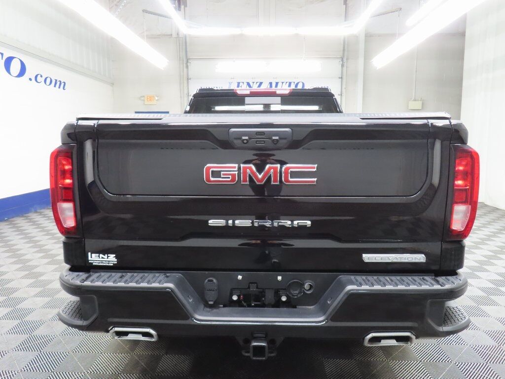 2022 GMC Sierra 1500 4x4 Crew Cab Elevation Fond du Lac WI 2022 GMC Sierra 1500 4x4 Crew Cab Elevation Fond du Lac WI