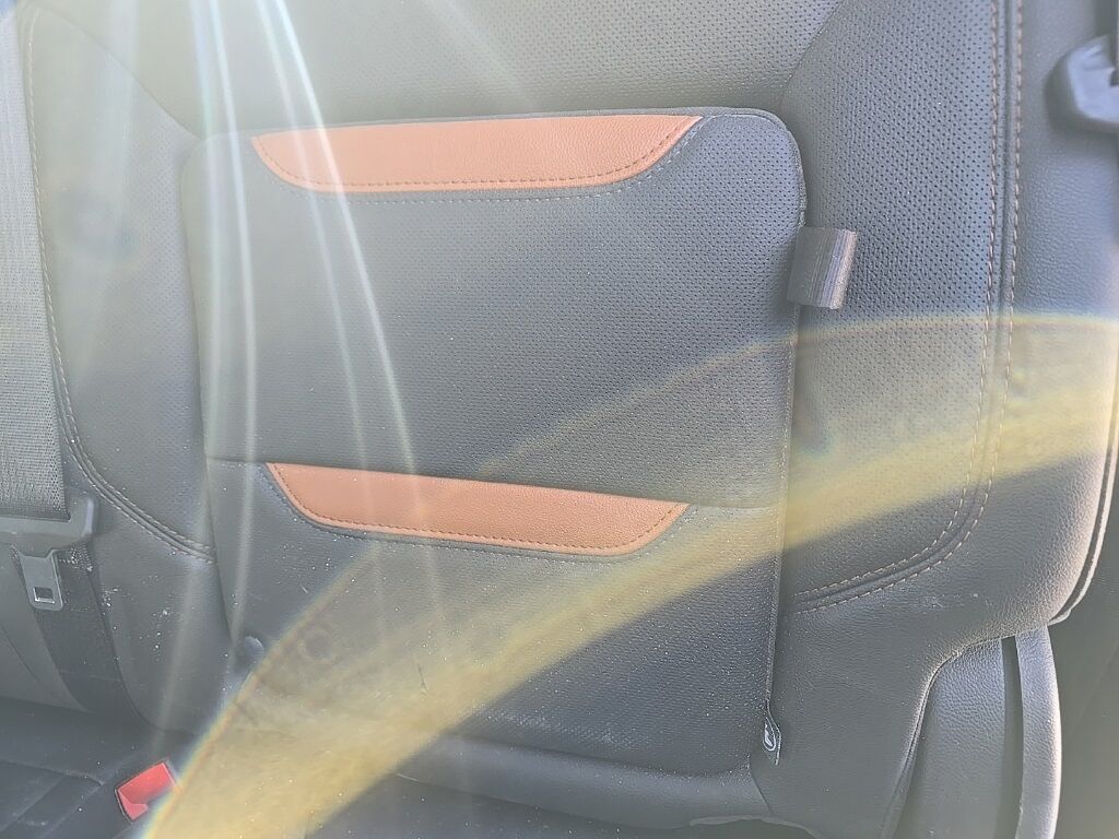 2022 GMC Sierra 1500 Limited 4x4 Crew Cab AT4 Fond du Lac WI 2022 GMC Sierra 1500 Limited 4x4 Crew Cab AT4 Fond du Lac WI