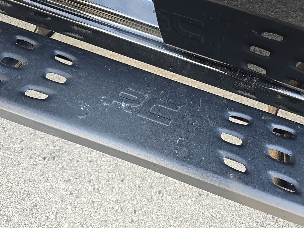 2022 GMC Sierra 1500 Limited 4x4 Crew Cab AT4 Fond du Lac WI 2022 GMC Sierra 1500 Limited 4x4 Crew Cab AT4 Fond du Lac WI