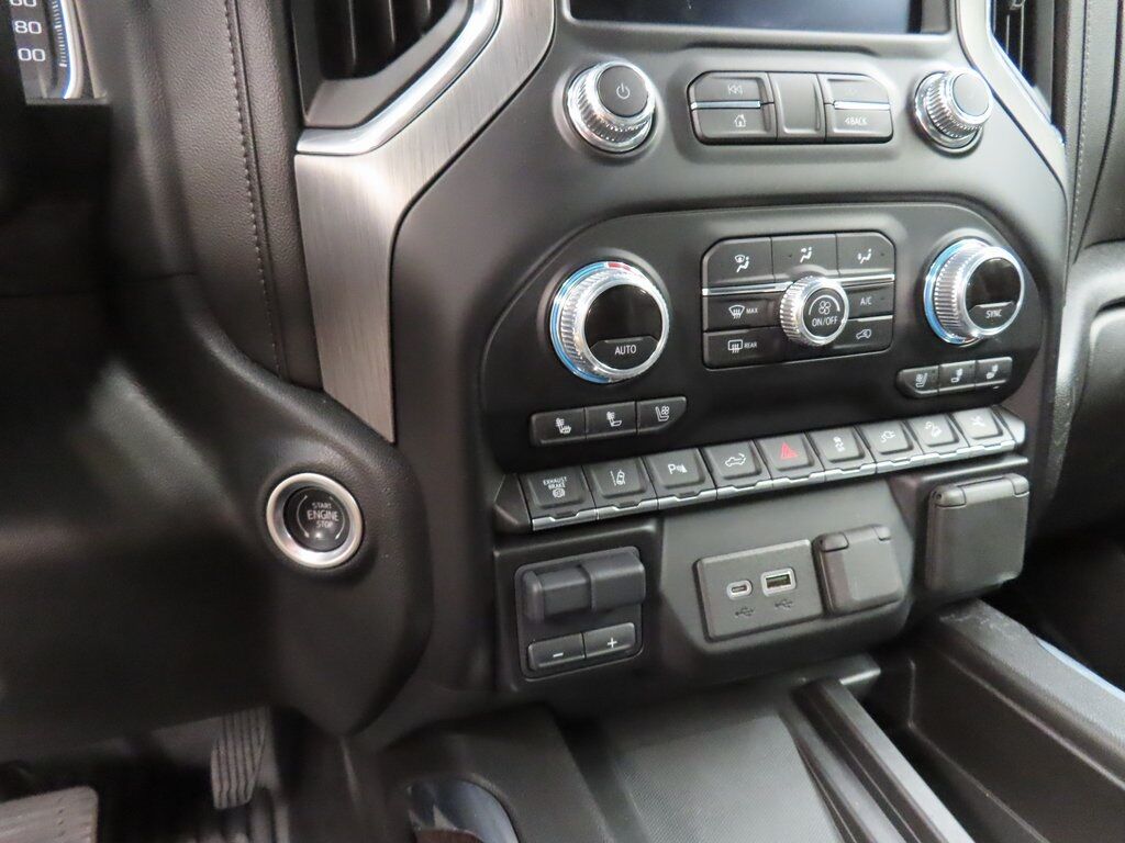 2022 GMC Sierra 2500HD 4x4 Crew Cab Denali Fond du Lac WI 2022 GMC Sierra 2500HD 4x4 Crew Cab Denali Fond du Lac WI