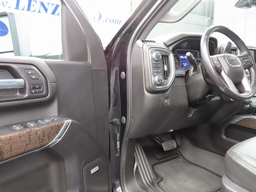 2022 GMC Sierra 2500HD 4x4 Crew Cab Denali Fond du Lac WI 2022 GMC Sierra 2500HD 4x4 Crew Cab Denali Fond du Lac WI