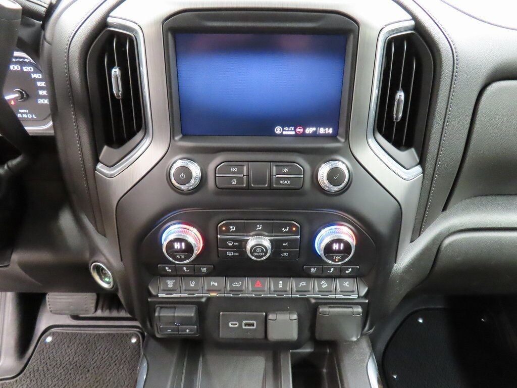 2022 GMC Sierra 2500HD 4x4 Crew Cab Denali Fond du Lac WI 2022 GMC Sierra 2500HD 4x4 Crew Cab Denali Fond du Lac WI