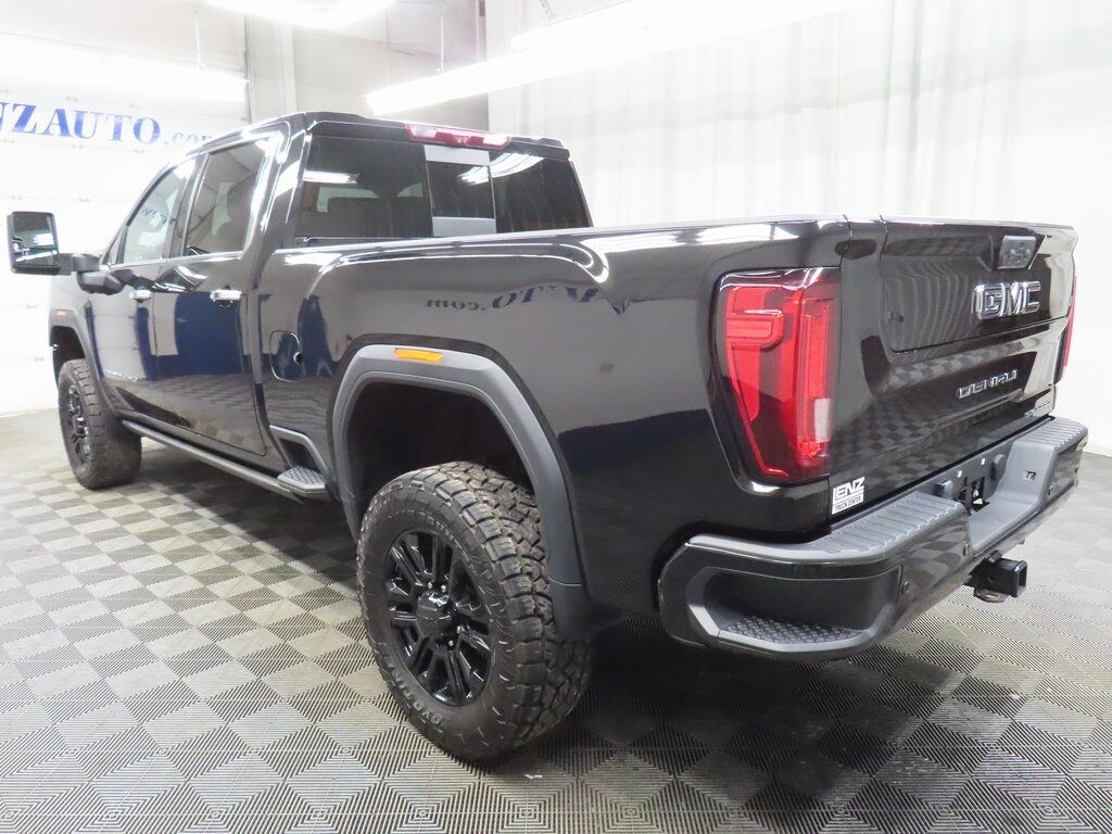 2022 GMC Sierra 2500HD 4x4 Crew Cab Denali Fond du Lac WI 2022 GMC Sierra 2500HD 4x4 Crew Cab Denali Fond du Lac WI