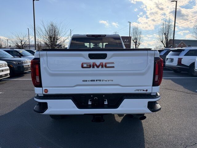 2022 GMC Sierra 2500HD AT4 San Clemente CA 2022 GMC Sierra 2500HD AT4 San Clemente CA