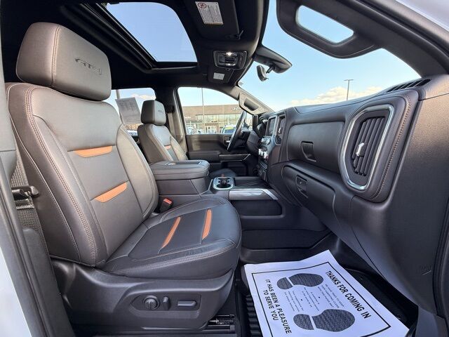 2022 GMC Sierra 2500HD AT4 San Clemente CA 2022 GMC Sierra 2500HD AT4 San Clemente CA