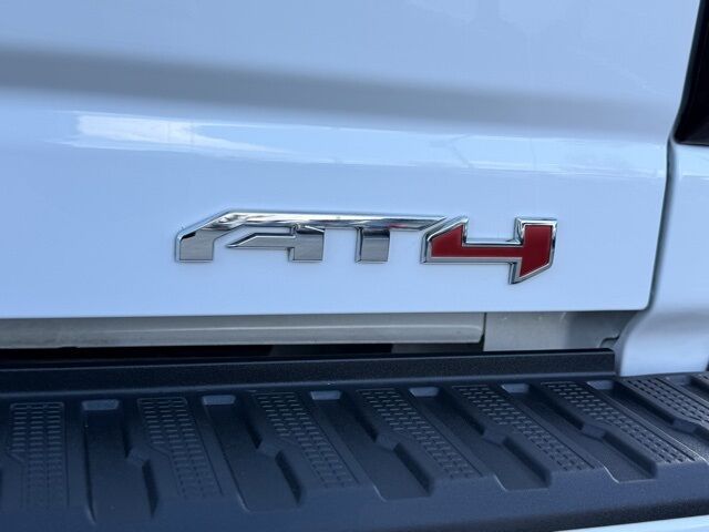 2022 GMC Sierra 2500HD AT4 San Clemente CA 2022 GMC Sierra 2500HD AT4 San Clemente CA