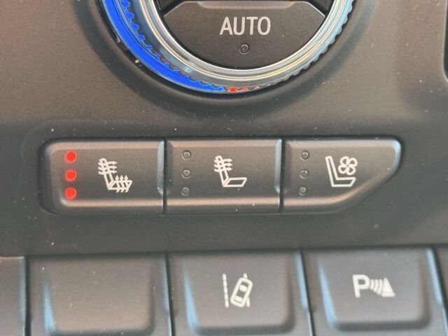 2022 GMC Sierra 2500HD AT4 San Clemente CA 2022 GMC Sierra 2500HD AT4 San Clemente CA