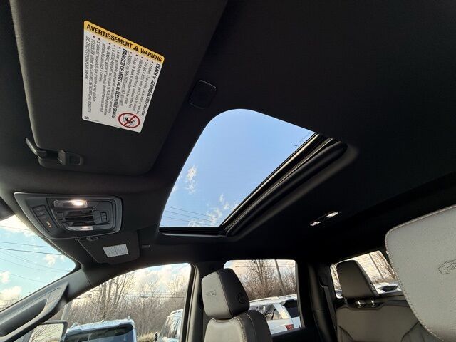 2022 GMC Sierra 2500HD AT4 San Clemente CA 2022 GMC Sierra 2500HD AT4 San Clemente CA