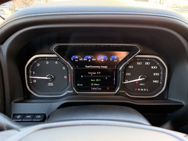 2022 GMC Sierra 2500HD AT4 San Clemente CA 2022 GMC Sierra 2500HD AT4 San Clemente CA