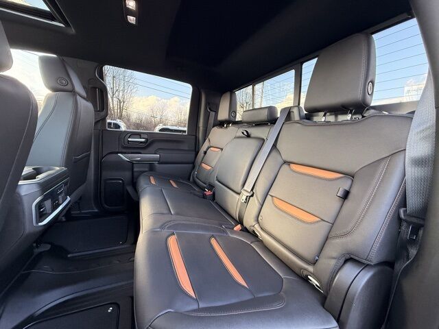 2022 GMC Sierra 2500HD AT4 San Clemente CA 2022 GMC Sierra 2500HD AT4 San Clemente CA