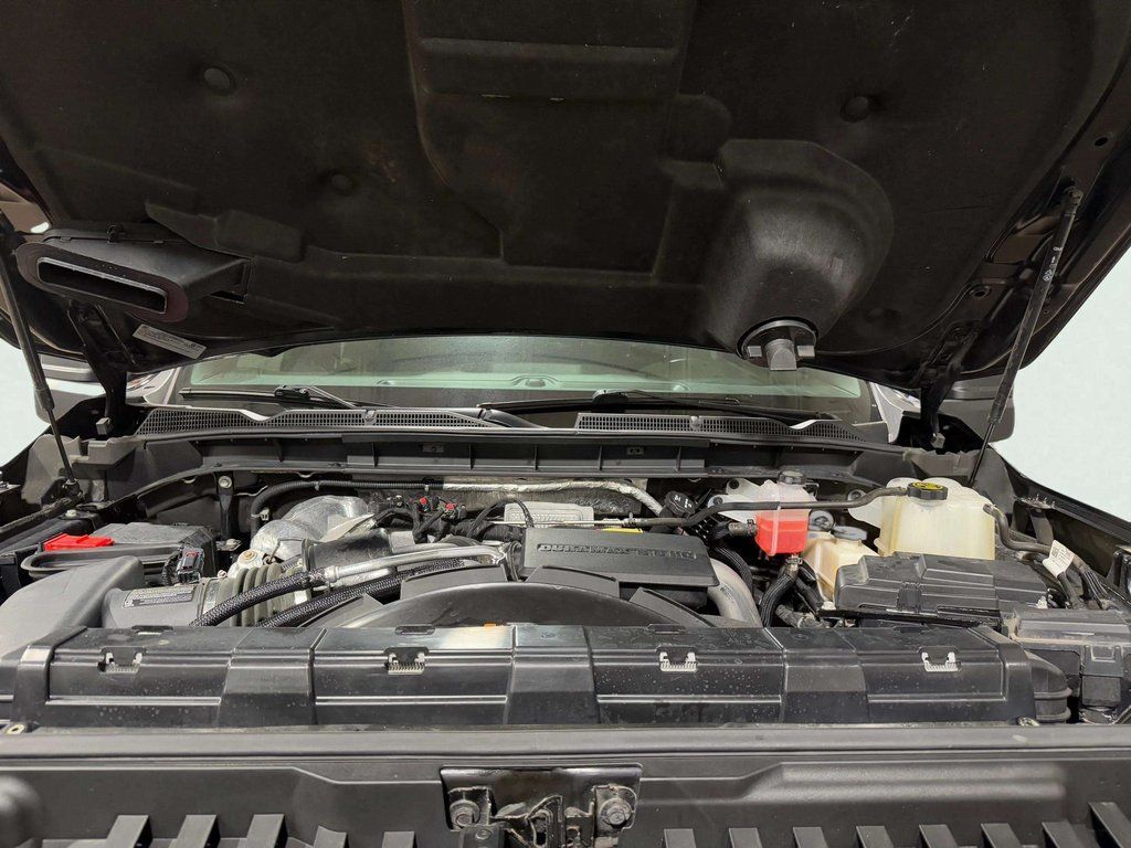 2022 GMC Sierra 2500HD AT4 w/Preferred &amp; X31 Off Road Pkg San Clemente CA