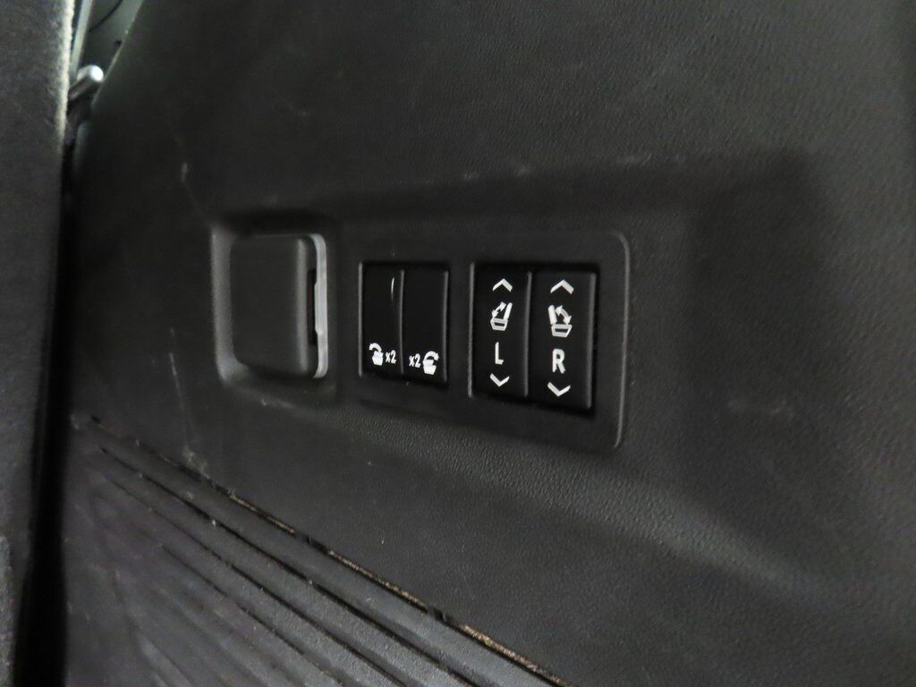 2022 GMC Yukon Denali 4WD 7 Passenger Fond du Lac WI 2022 GMC Yukon Denali 4WD 7 Passenger Fond du Lac WI