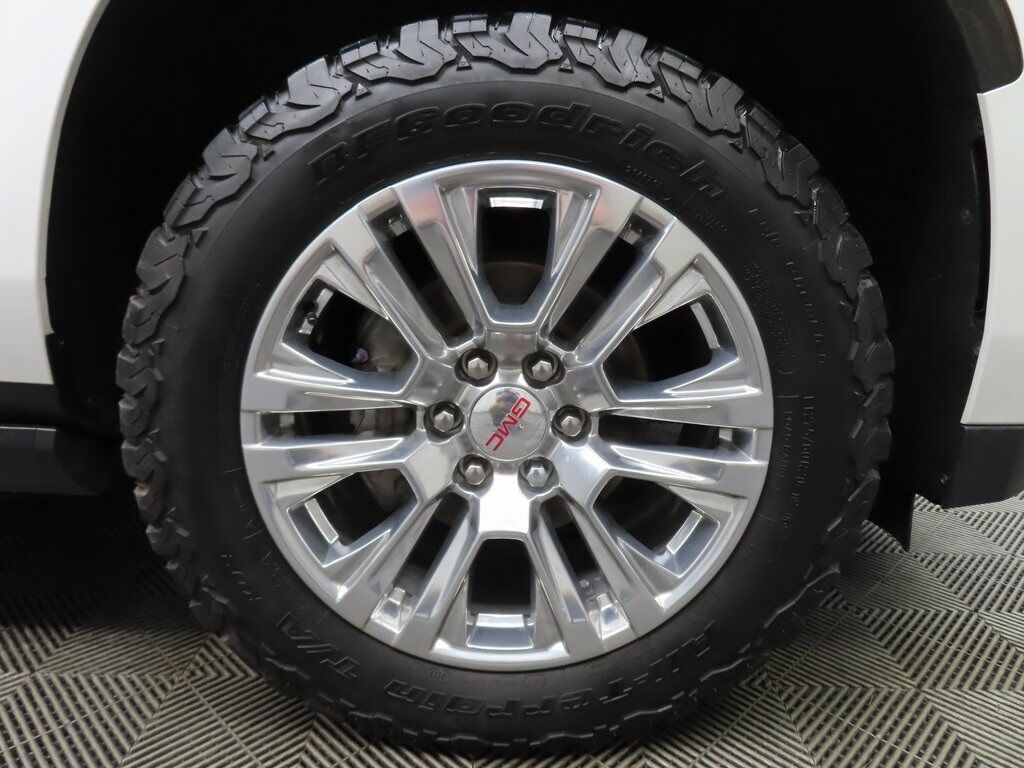 2022 GMC Yukon Denali 4WD 7 Passenger Fond du Lac WI 2022 GMC Yukon Denali 4WD 7 Passenger Fond du Lac WI