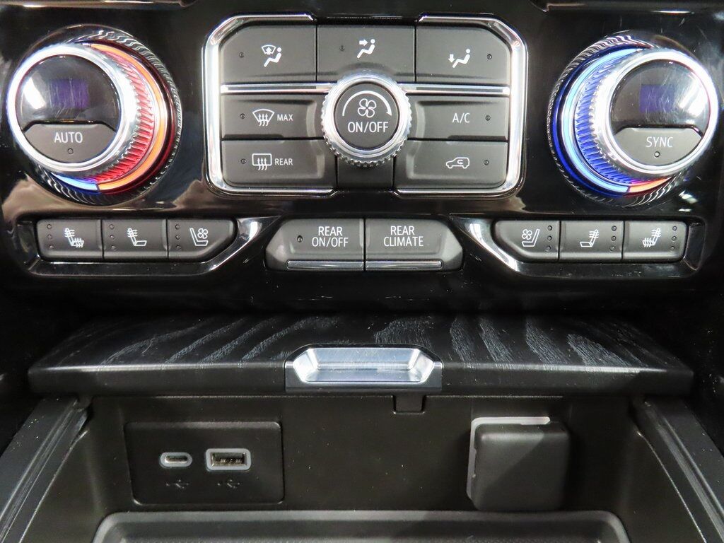 2022 GMC Yukon Denali 4WD 7 Passenger Fond du Lac WI 2022 GMC Yukon Denali 4WD 7 Passenger Fond du Lac WI