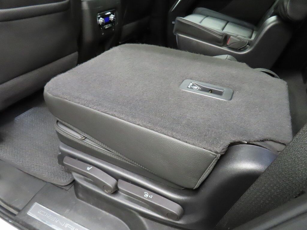 2022 GMC Yukon Denali 4WD Fond du Lac WI