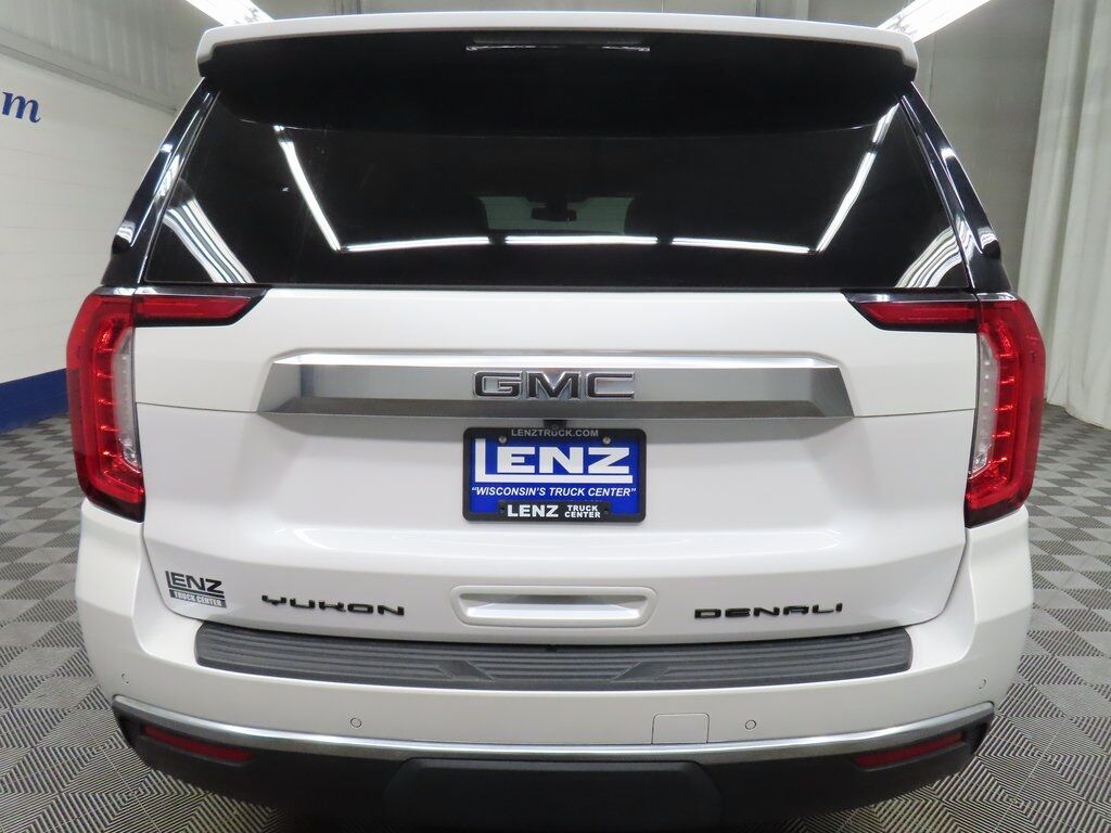 2022 GMC Yukon Denali 4WD Fond du Lac WI