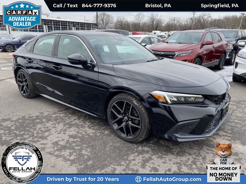 2022 Honda Civic Hatchback Sport Touring's photo