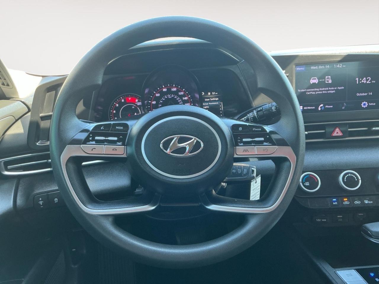 2022 Hyundai Elantra SE, APPLE CARPLAY/ANDROID AUTO, NAVIGATION, BACKUP CAMERA, POWER MIRRORS, REMOTE KEYLESS ENTRY, BLUETOOTH, GREAT GAS MILEAGE, THIS IS AN AFFORDABLE AND RELIABLE INVESTMENT! Norfolk VA 2022 Hyundai Elantra SE, APPLE CARPLAY/ANDROID AUTO, NAVIGATION, BACKUP CAMERA, POWER MIRRORS, REMOTE KEYLESS ENTRY, BLUETOOTH, GREAT GAS MILEAGE, THIS IS AN AFFORDABLE AND RELIABLE INVESTMENT! Norfolk VA