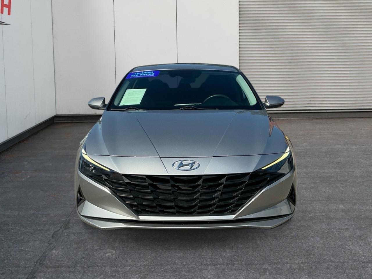 2022 Hyundai Elantra SE, APPLE CARPLAY/ANDROID AUTO, NAVIGATION, BACKUP CAMERA, POWER MIRRORS, REMOTE KEYLESS ENTRY, BLUETOOTH, GREAT GAS MILEAGE, THIS IS AN AFFORDABLE AND RELIABLE INVESTMENT! Norfolk VA 2022 Hyundai Elantra SE, APPLE CARPLAY/ANDROID AUTO, NAVIGATION, BACKUP CAMERA, POWER MIRRORS, REMOTE KEYLESS ENTRY, BLUETOOTH, GREAT GAS MILEAGE, THIS IS AN AFFORDABLE AND RELIABLE INVESTMENT! Norfolk VA