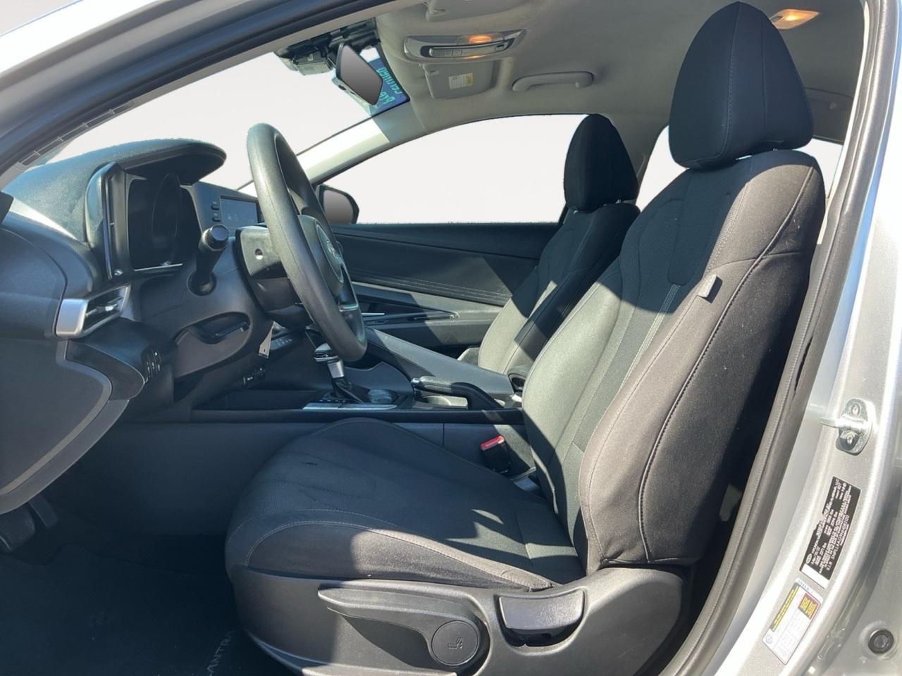 2022 Hyundai Elantra SE, APPLE CARPLAY/ANDROID AUTO, NAVIGATION, BACKUP CAMERA, POWER MIRRORS, REMOTE KEYLESS ENTRY, BLUETOOTH, GREAT GAS MILEAGE, THIS IS AN AFFORDABLE AND RELIABLE INVESTMENT! Norfolk VA 2022 Hyundai Elantra SE, APPLE CARPLAY/ANDROID AUTO, NAVIGATION, BACKUP CAMERA, POWER MIRRORS, REMOTE KEYLESS ENTRY, BLUETOOTH, GREAT GAS MILEAGE, THIS IS AN AFFORDABLE AND RELIABLE INVESTMENT! Norfolk VA