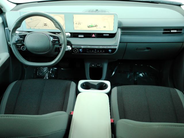 2022 Hyundai IONIQ 5 SE 2022 Hyundai IONIQ 5 SE