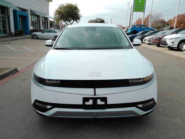 2022 Hyundai IONIQ 5 SE 2022 Hyundai IONIQ 5 SE